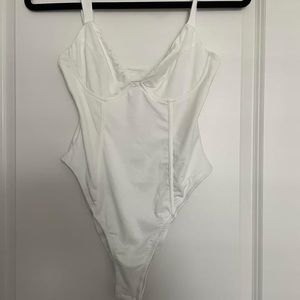 PRINCESS POLLY Peyton Bodysuit NWOT Size US4